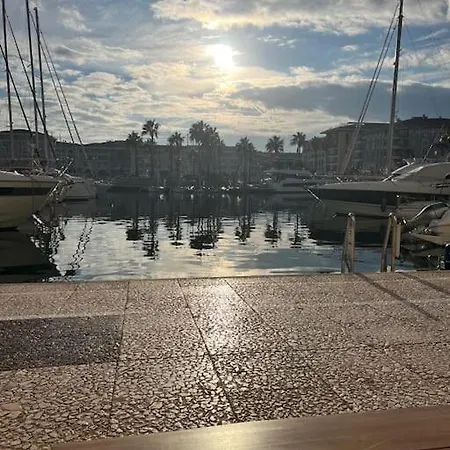 Apartamento T3 Renove A 5 Min De La -